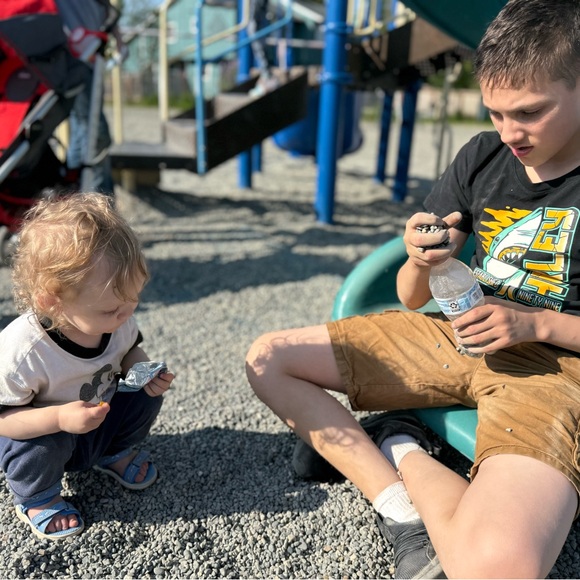 Meet your Posher, Jessica - Picture 4 of 5